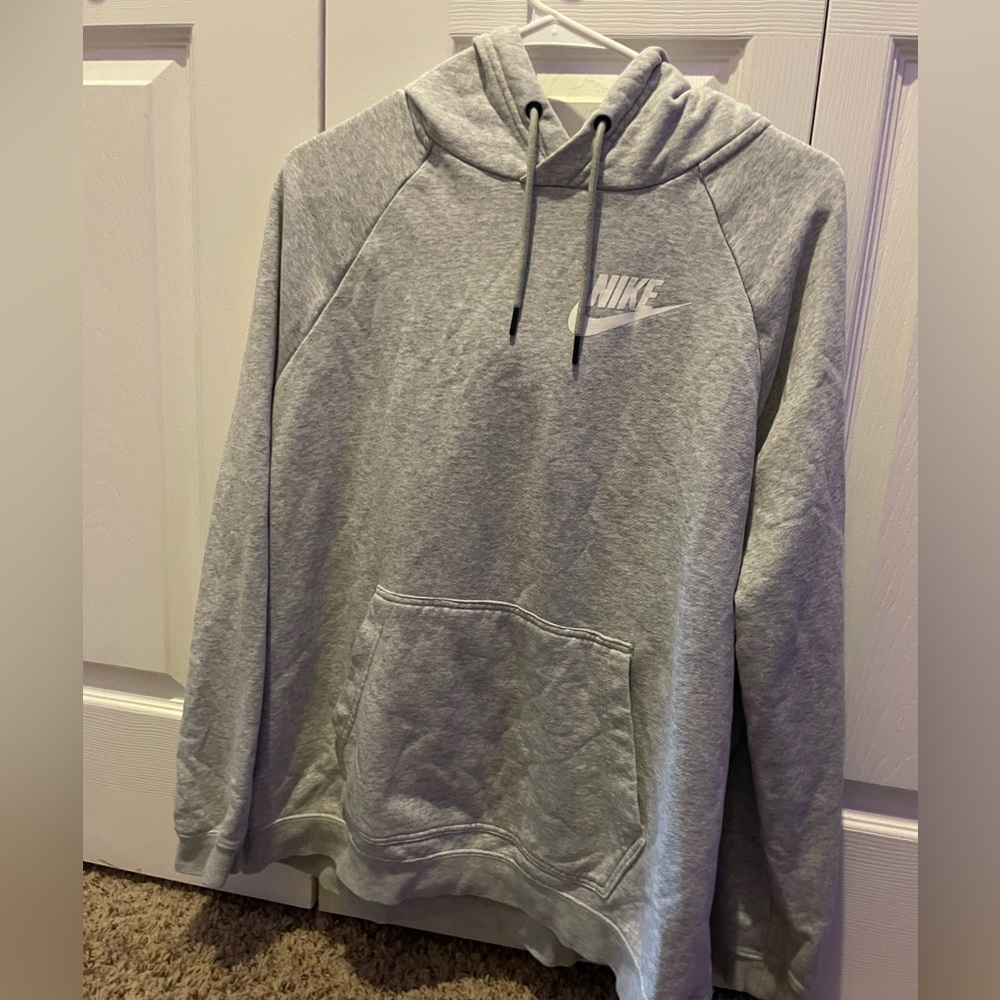 grey nike hoodie